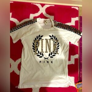 NWT PINK BY VS EMBELLISHED TSHIRT IN SIZE LARGE